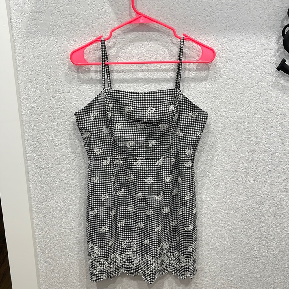 Contemporary Blk/White Summer Dress